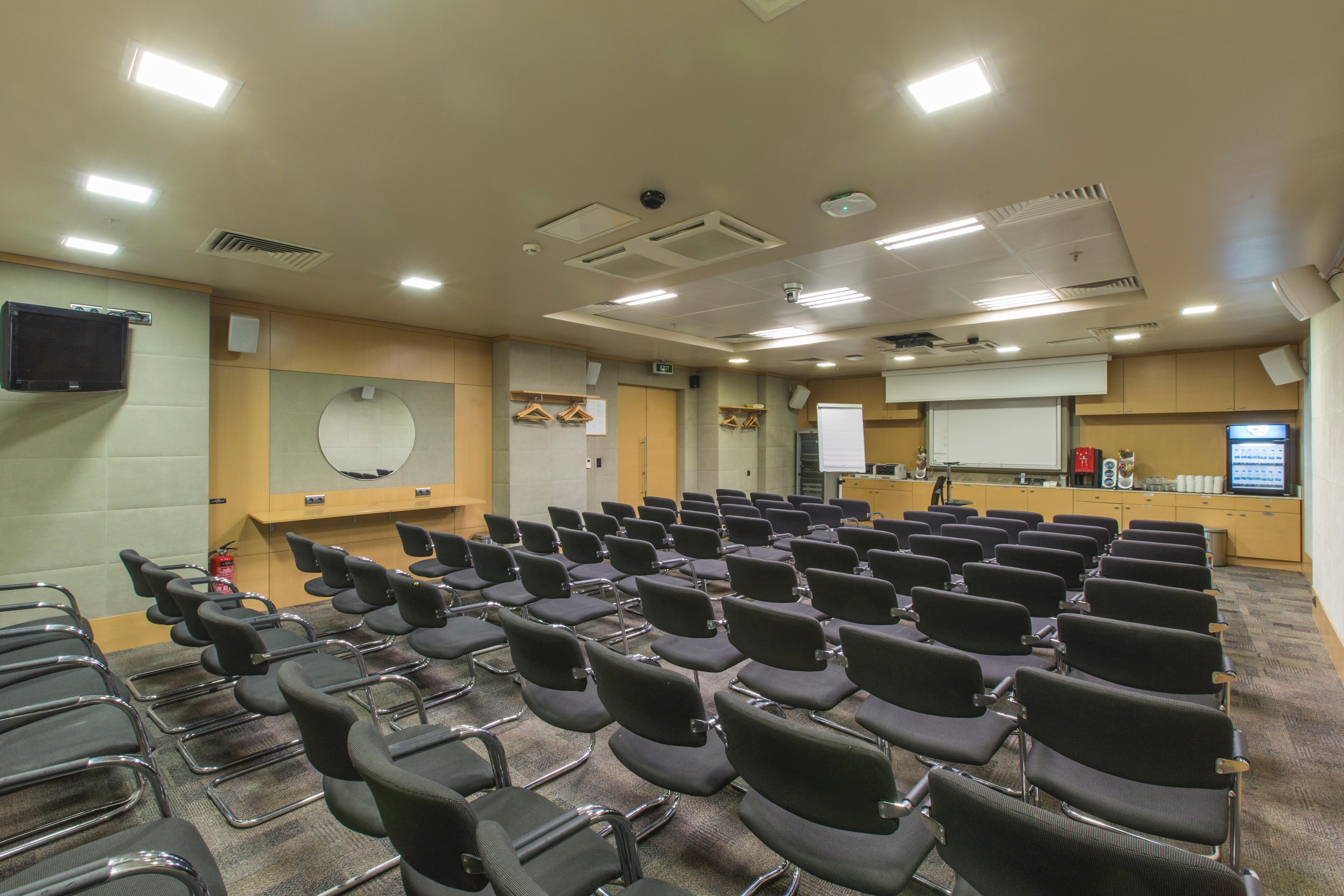Ramada By Wyndham Istanbul Pera Taksim — Fotoğraflar 1